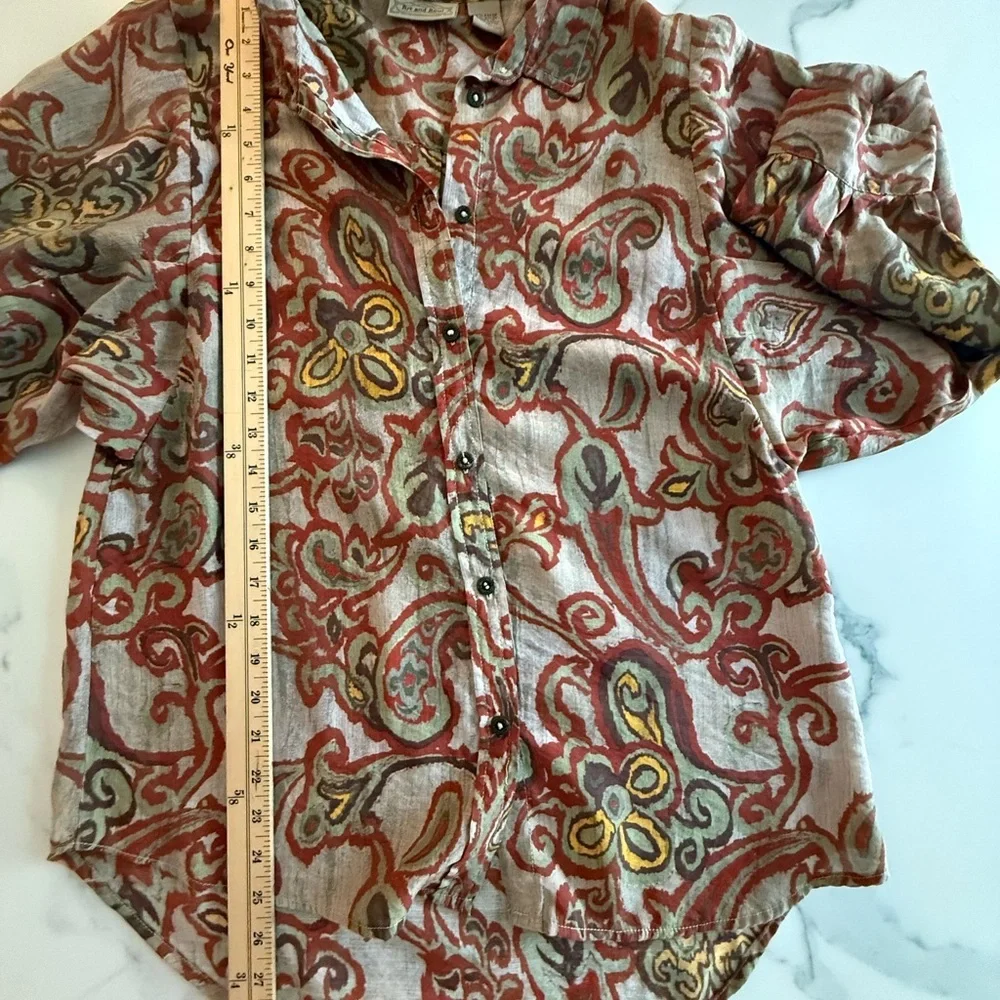 Art and Soul Boho Button-Up Blouse. Medium - Picture 6 of 7